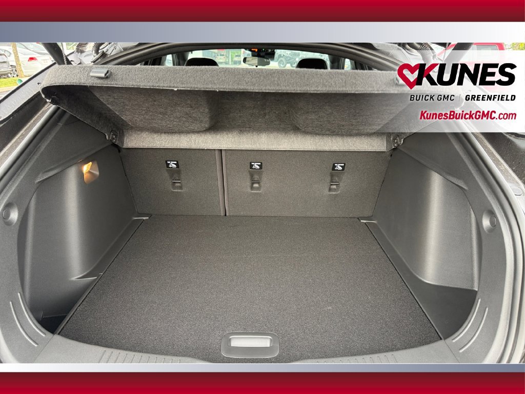 New 2026 Buick Envista Sport Touring w/ Convenience I Package FWD image 32