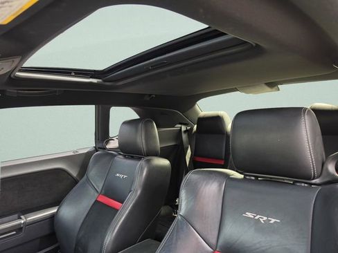 Used 2009 Dodge Challenger SRT8 w/ SRT Option Group II RWD image 26