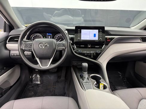Used 2024 Toyota Camry LE w/ Convenience Package FWD image 7