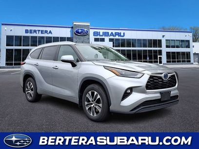 Used 2023 Toyota Highlander XLE