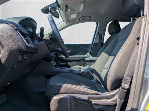 Used 2024 GMC Terrain SLE image 15