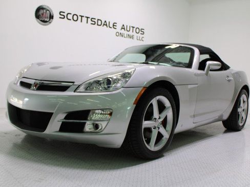 Used 2008 Saturn Sky w/ Premium Trim Package image 12