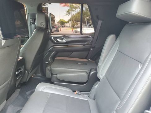 Used 2021 Chevrolet Tahoe Z71 w/ Rear Media and Nav Package AWD/4WD image 8