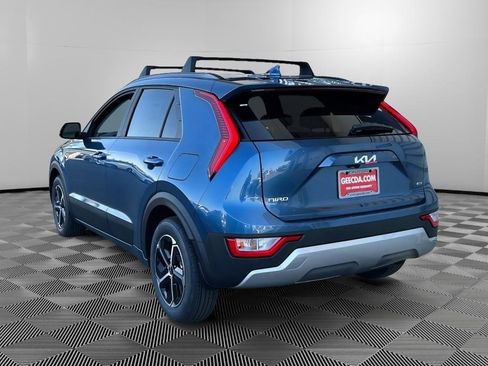 New 2025 Kia Niro EX image 6