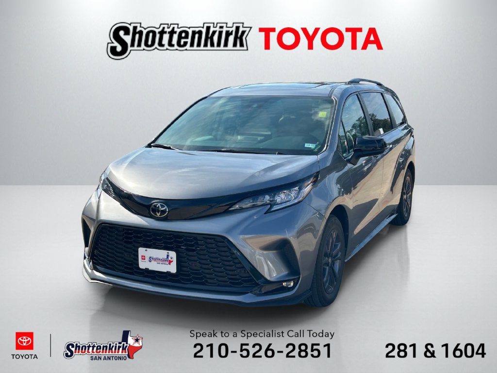Certified 2026 Toyota Sienna XSE AWD/4WD image 1