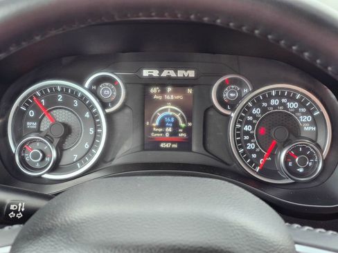 Used 2023 RAM 1500 Big Horn AWD/4WD image 23