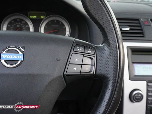 Used 2012 Volvo C70 T5 w/ Dynamic Trim Pkg image 36