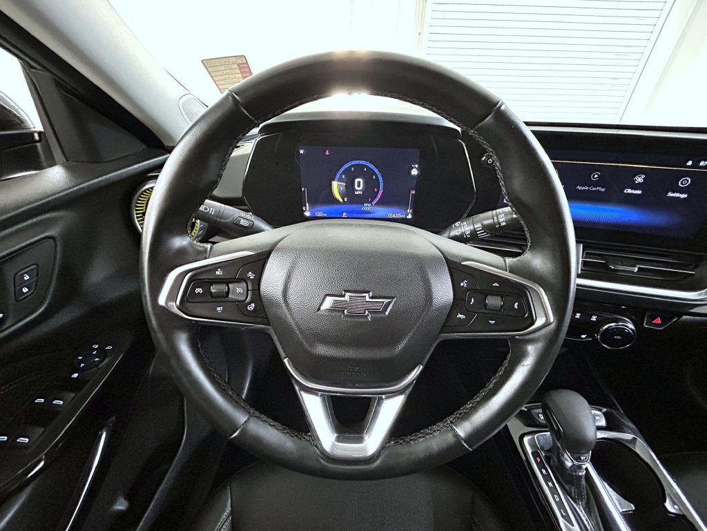 Certified 2025 Chevrolet Trax ACTIV FWD image 12