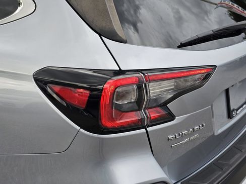 Certified 2023 Subaru Outback Limited AWD/4WD image 7