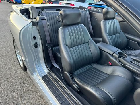 Used 2000 Pontiac Firebird Trans Am RWD image 28