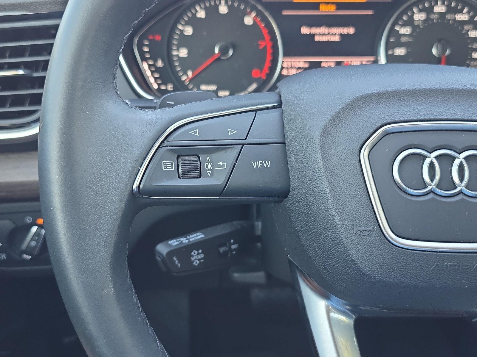 Used 2024 Audi Q5 2.0T Premium w/ Convenience Package AWD/4WD image 14
