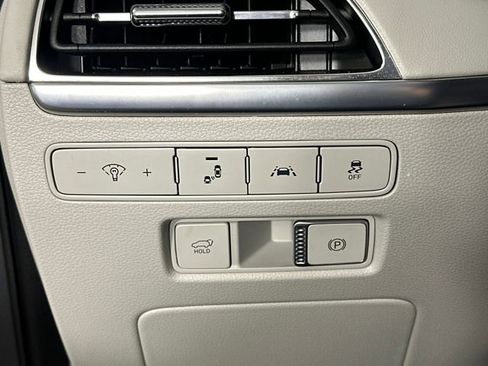 Used 2021 Hyundai Palisade Calligraphy w/ Cargo Package image 19