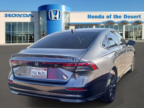 Used 2023 Honda Accord EX image 7