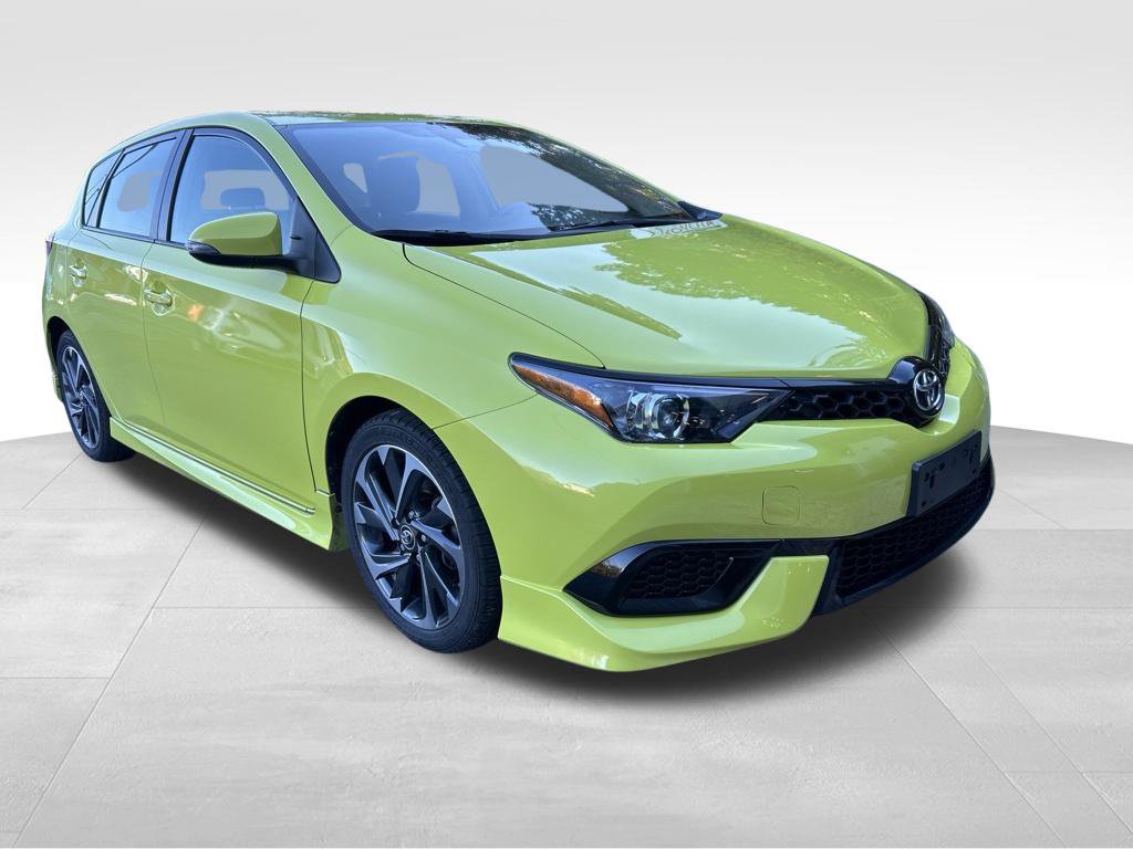 Used 2017 Toyota Corolla iM FWD image 7