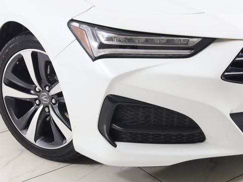 Used 2024 Acura TLX w/ Technology Package image 17