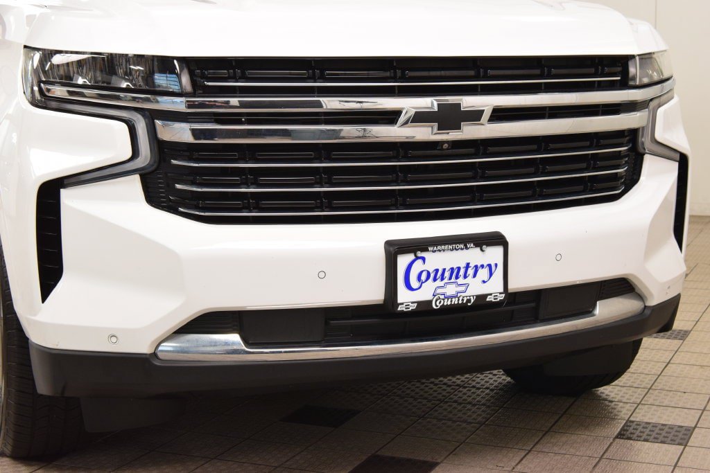 Used 2022 Chevrolet Tahoe LT w/ Luxury Package AWD/4WD image 13