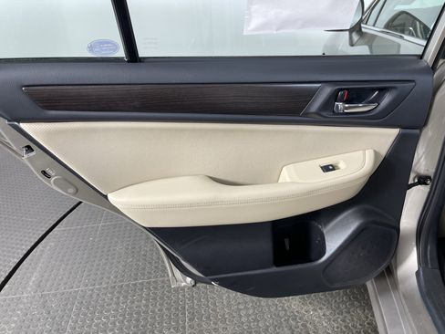 Used 2015 Subaru Legacy 3.6R Limited image 15