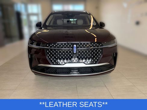 Certified 2025 Lincoln Nautilus Reserve AWD/4WD image 7