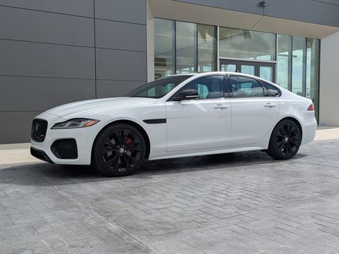 Used 2024 Jaguar XF R-Dynamic SE AWD/4WD image 1