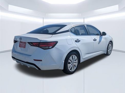 Used 2024 Nissan Sentra S image 4