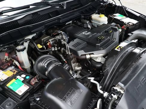 Used 2016 RAM 2500 Laramie w/ Convenience Group AWD/4WD image 44