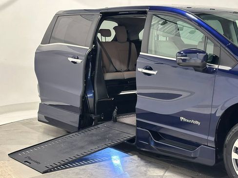 Used 2021 Honda Odyssey EX-L image 29