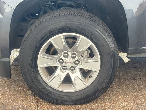 Used 2017 GMC Canyon SLE w/ SLE Convenience Package image 24