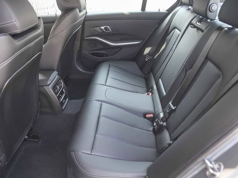 Used 2025 BMW 330i xDrive Sedan image 15