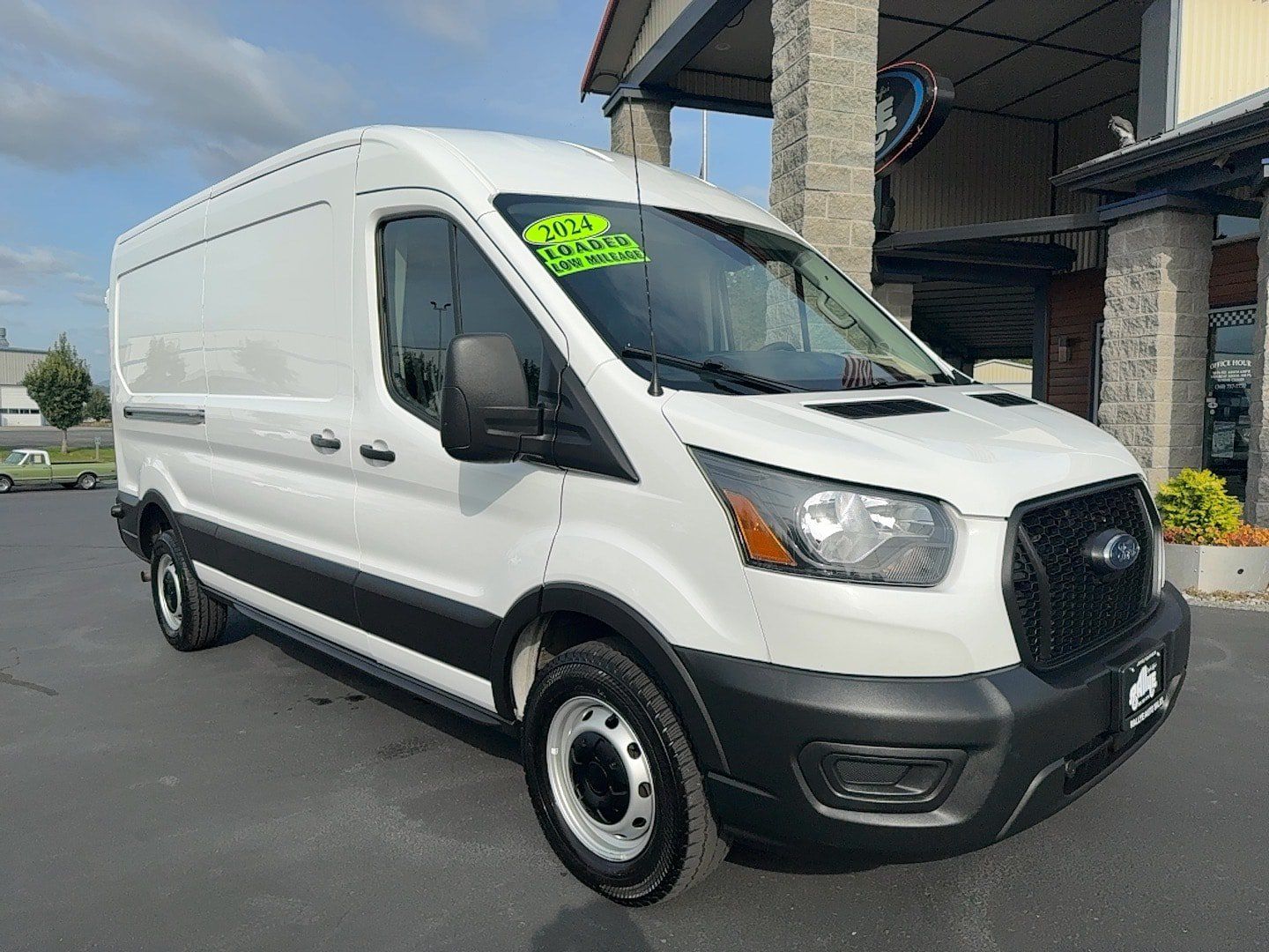 Used 2024 Ford Transit 250 148 Medium Roof w/ Load Area Protection Package RWD image 3