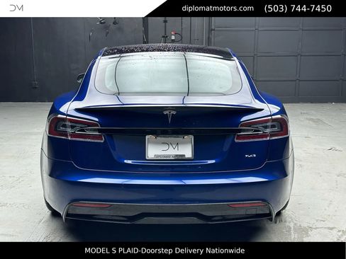 Used 2021 Tesla Model S Plaid image 5