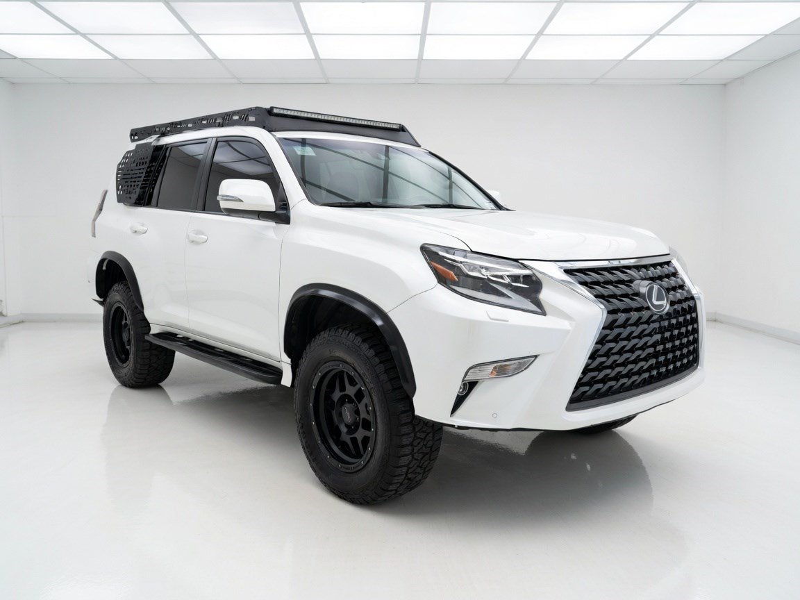 Used 2022 Lexus GX 460 Premium w/ Premium Package AWD/4WD image 3