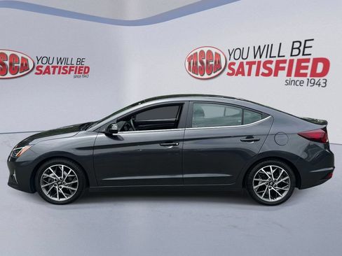 Used 2020 Hyundai Elantra Limited w/ Cargo Package (C1) FWD image 7