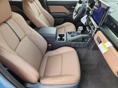 New 2026 Toyota 4Runner Limited image 12