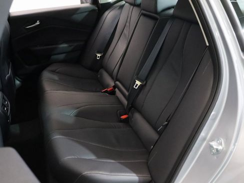 Used 2025 Acura TLX w/ Technology Package image 10