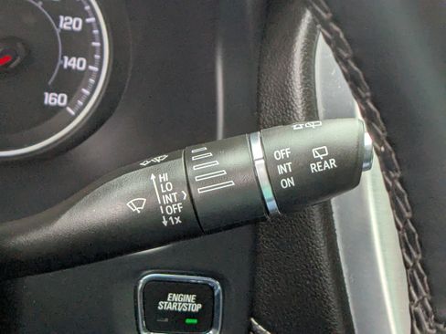 Used 2023 GMC Acadia SLT AWD/4WD image 31