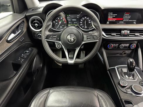 Used 2018 Alfa Romeo Stelvio Sport w/ Quick Order Package 22J Sport image 28