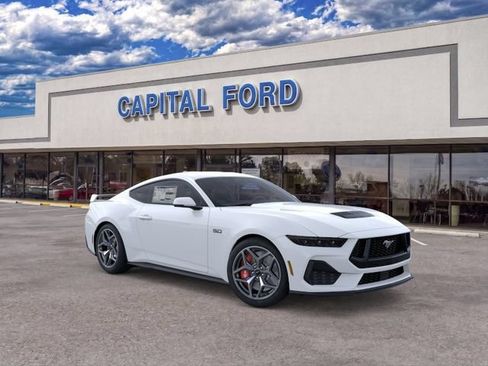 New 2026 Ford Mustang GT Premium w/ GT Performance Package RWD image 7