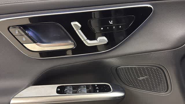 Certified 2026 Mercedes-Benz GLC 300 4MATIC image 15