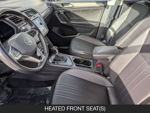 Used 2024 Volkswagen Tiguan SE image 14