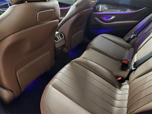 Used 2019 Mercedes-Benz E 450 4MATIC Sedan image 30