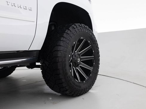 Used 2017 Chevrolet Tahoe Premier image 18