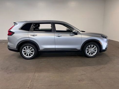 Used 2024 Honda CR-V EX-L image 2