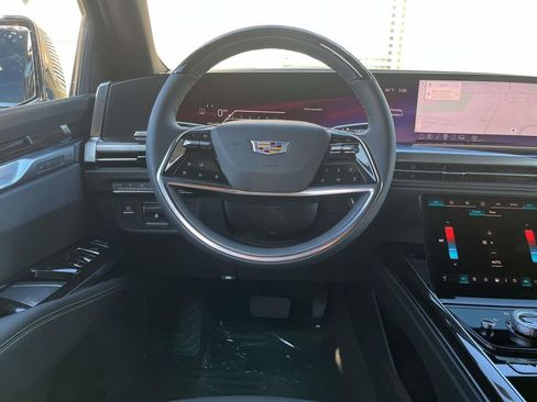 New 2026 Cadillac Escalade Luxury image 14