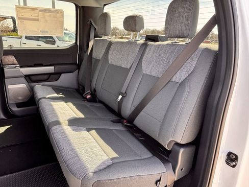 New 2026 Ford F250 XLT w/ XLT Premium Package image 25