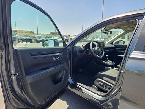 Used 2024 Honda CR-V EX image 18