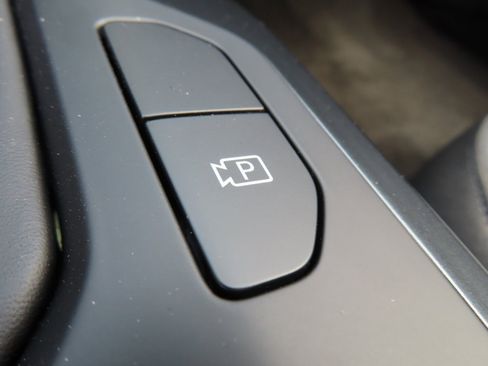 New 2025 Kia K4 LXS image 10