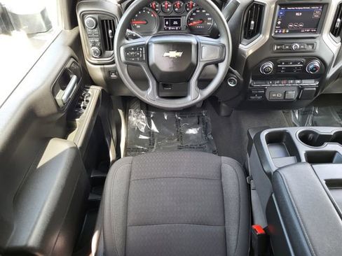Used 2025 Chevrolet Silverado 2500 Custom w/ Custom Convenience Package image 19