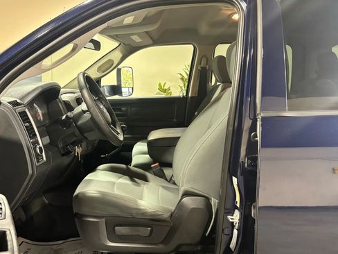 Used 2016 RAM 3500 Tradesman RWD image 13