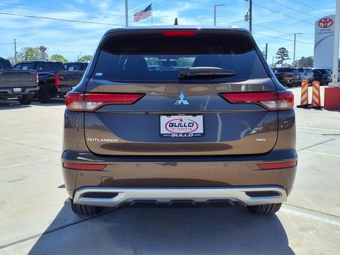 Used 2022 Mitsubishi Outlander SEL image 7