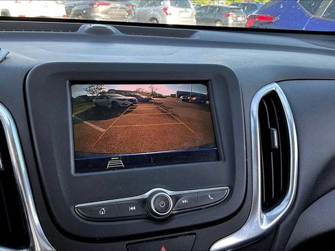 Used 2020 Chevrolet Equinox LT AWD/4WD image 13